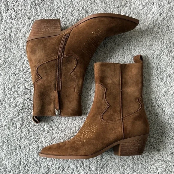 Steve Madden Kendal Boots - Picture 4 of 8